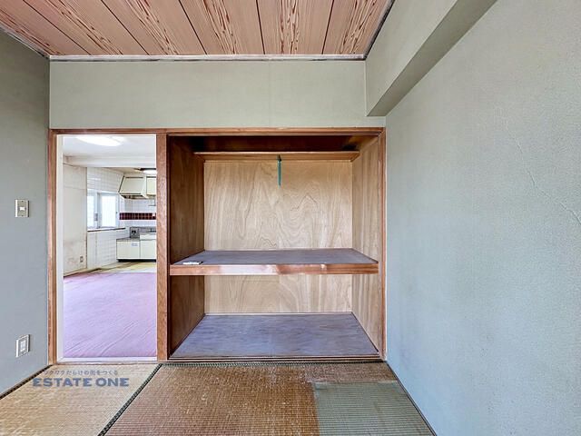 3LDK Corner Apartment for Sale Near Ashikaga Station - Thumbnail 2