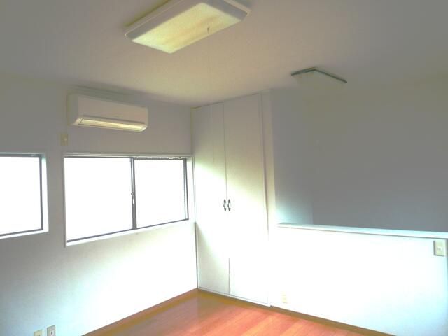 1DK Maisonette Apartment for Rent in Sanjo, Niigata - Thumbnail 4