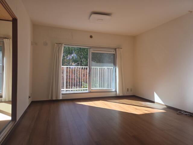 3LDK Apartment for Sale near Sports Center Station, Chiba - Thumbnail 3