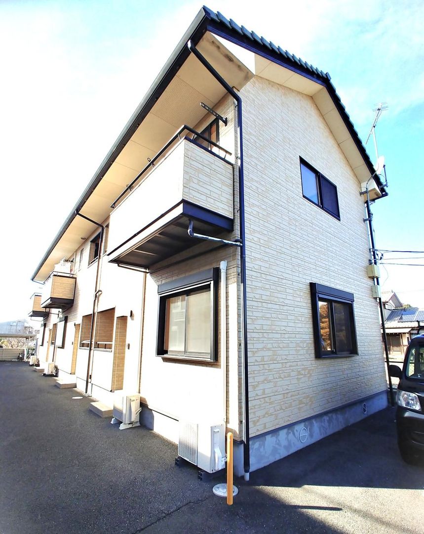 2LDK Apartment for Rent in Takasaki, Gunma - Thumbnail 2