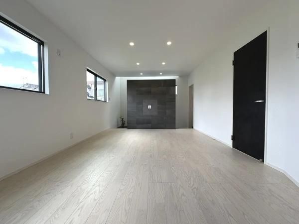 New 3LDK House for Sale in Higashino, Hiroshima - 2025 Build - Thumbnail 3