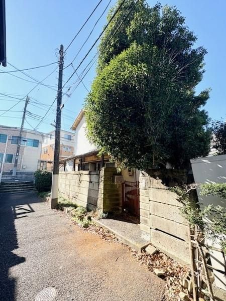 142.32 sqm Corner Residential Land for Sale in Nakano, Tokyo - Thumbnail 4