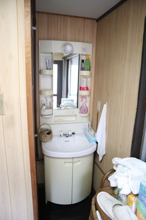 Two-Building Property with Free Parking in Takamatsu - Thumbnail 3
