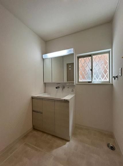 3LDK Detached House for Sale in Quiet Nishinomiya, Hyogo - Thumbnail 4