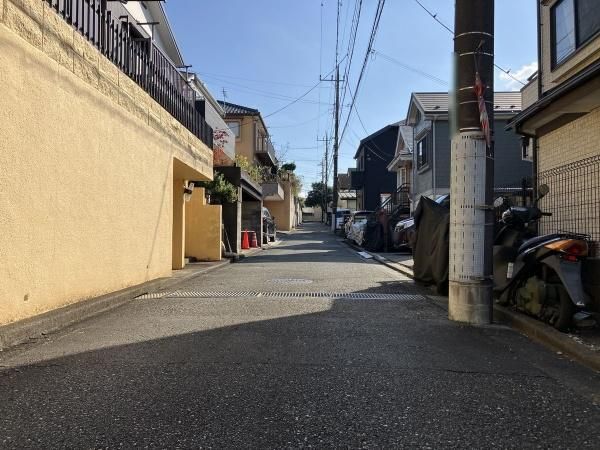 1975 3DK House for Sale in Seigaoka, Tama City, Tokyo - Thumbnail 4