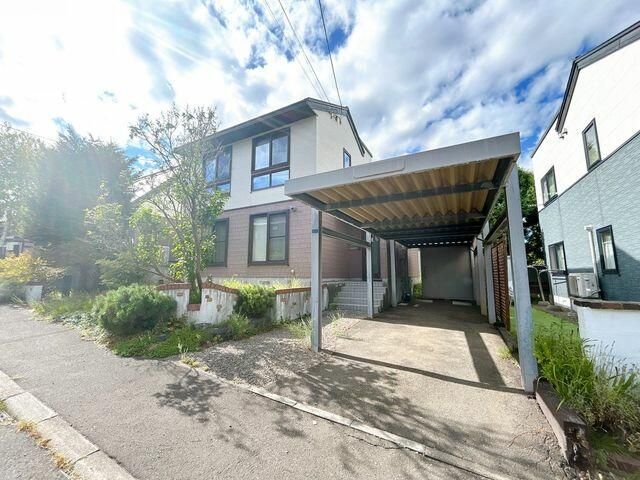 4LDK Detached House for Sale in Kiyota-ku, Sapporo, Hokkaido - Thumbnail 3