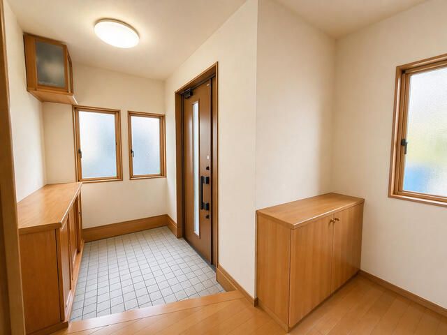 7LDK House for Sale in Akita City, Akita Prefecture - Thumbnail 2