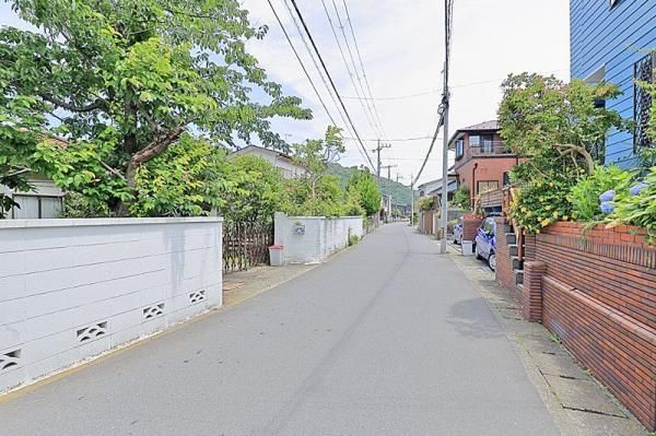 Hayama Investment Property with Rental Income & Land - Thumbnail 3