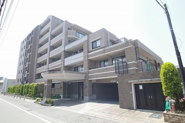2LDK Apartment for Sale in Utsunomiya, Tochigi - Thumbnail 2