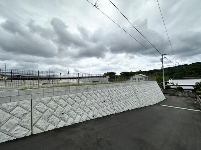 Lease Land in Hadano, Kanagawa - Flat 144 Tsubo Plot for Storage - Thumbnail 2