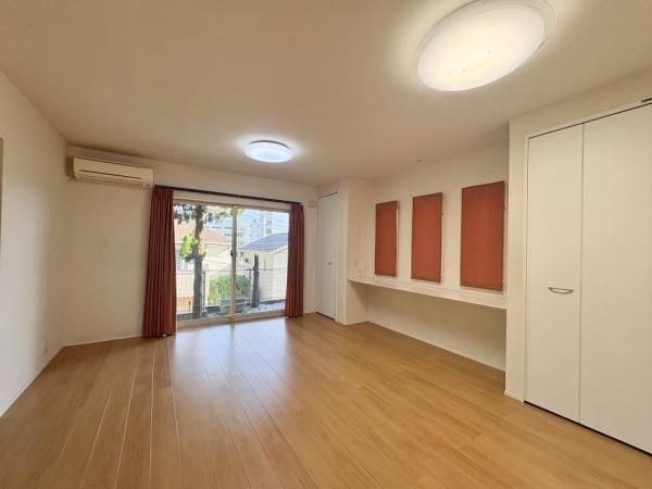 4LDK Used House for Sale in Miyamae-ku, Kawasaki, Kanagawa - Thumbnail 2