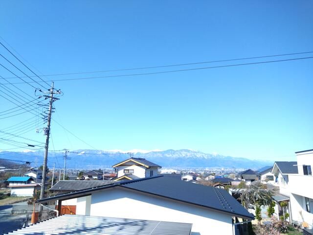Spacious 5DK Single-Story House on Large Plot in Fuefuki, Yamanashi - Thumbnail 4