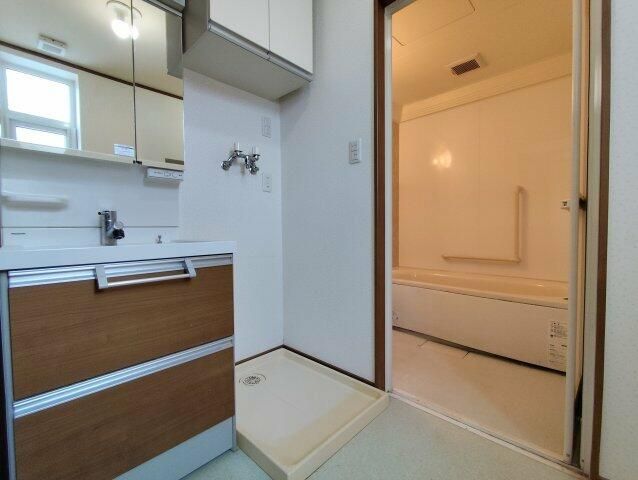 4SLDK Detached House for Sale in Sapporo's Nishi Ward - Thumbnail 4