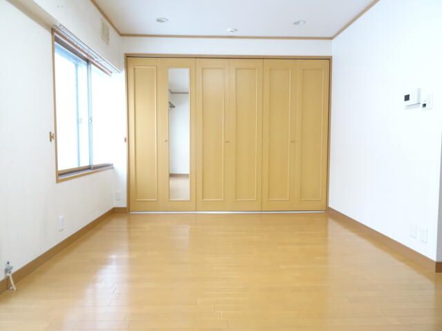 2LDK Apartment for Sale in Minami-ku, Sapporo, 59.40 sqm - Thumbnail 4