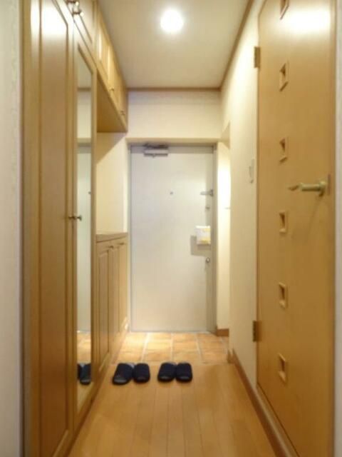 2LDK Apartment for Sale in Minami-ku, Sapporo, 59.40 sqm - Thumbnail 3