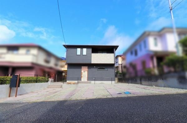 New 4LDK Detached House for Sale in Sanda, Hyogo - Thumbnail 2