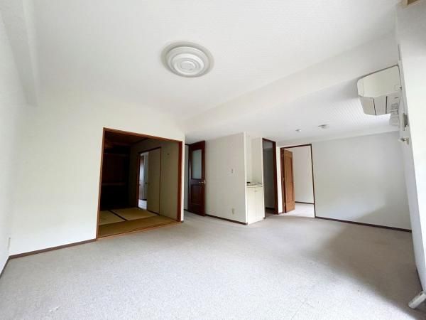4LDK Apartment for Sale in Inage, Chiba - 95.37 sqm - Thumbnail 3