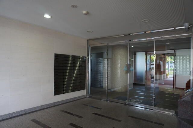 2LDK Apartment for Sale in Quiet Fukui City Neighborhood - Thumbnail 4