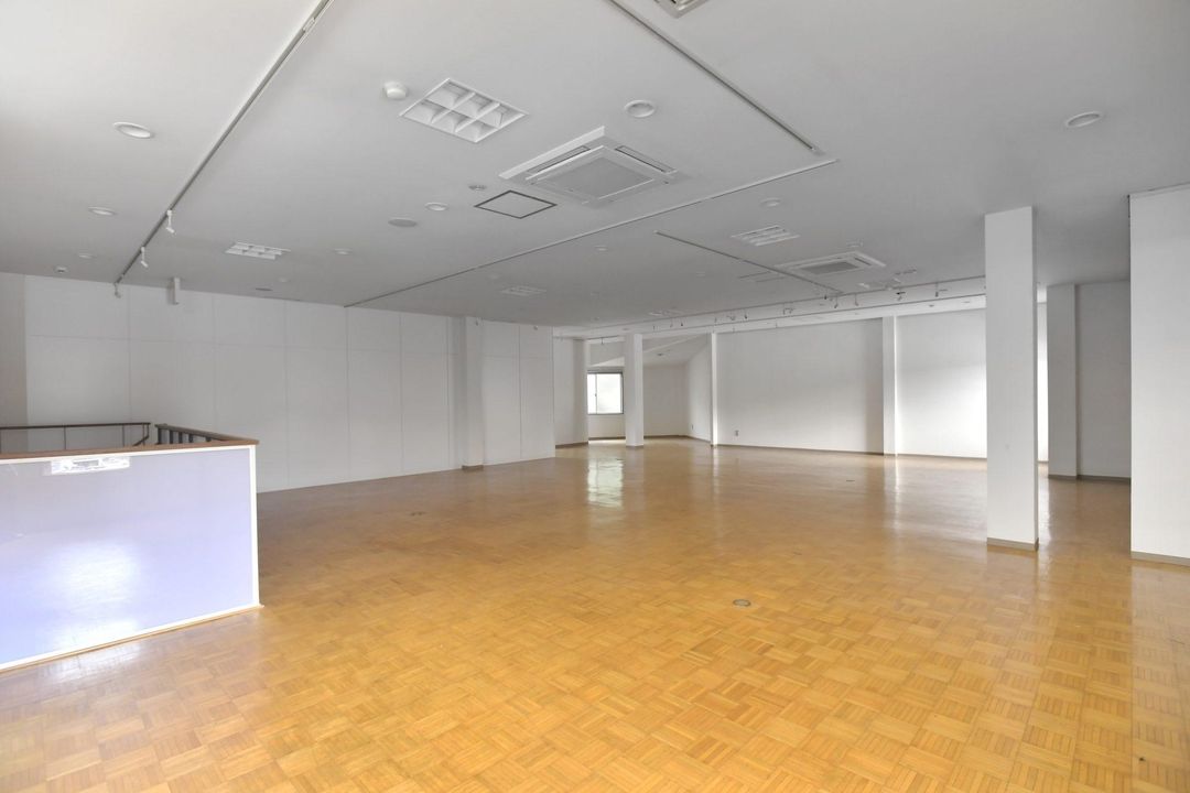 5K Steel House with Parking for 2 in Bizen, Okayama - Thumbnail 2