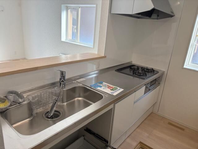 New 4LDK House for Sale in Minami-ku, Sapporo, Hokkaido - Thumbnail 4