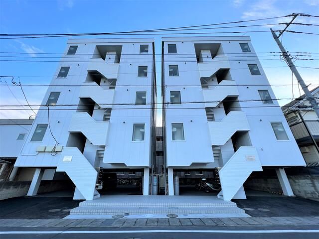 24-Unit Apartment Building for Sale in Takasaki, Gunma - Thumbnail 2