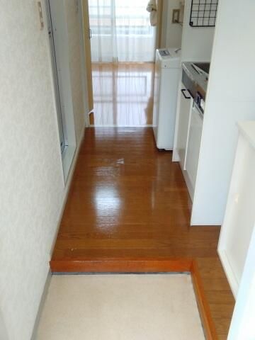Joyful Kaizawa 2 Apartment for Rent in Takasaki, Gunma - Thumbnail 3