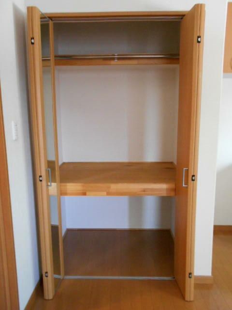 1R Apartment for Rent near Goshogawara Station, Aomori - Thumbnail 3