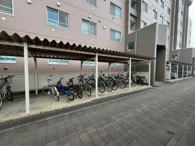 4LDK Apartment in Sapporo Shiroishi Ward | 95.38 m² | Hokkaido - Thumbnail 4