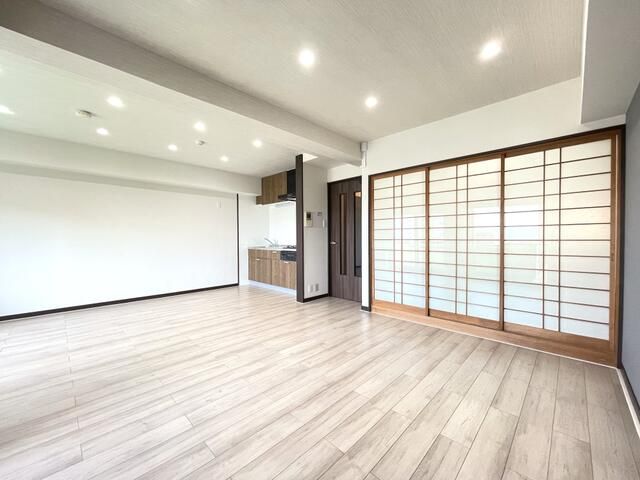 Lions Mansion Tokamachi 2LDK Condo for Sale in Yamagata City - Thumbnail 3