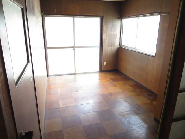 Southeast Corner 4DK House for Sale in Okayama City - Thumbnail 3