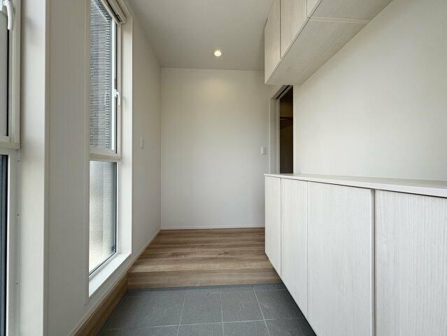 New 4LDK House in Toyama City with Barrier-Free Design & Free Parking - Thumbnail 3