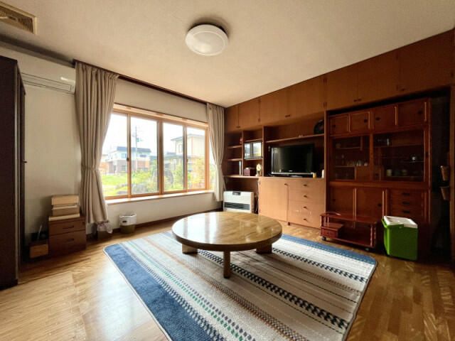6LDK Detached House with Large Garden in Yonezawa, Yamagata - Thumbnail 3