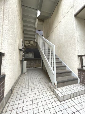 Sun East House Apartment for Rent in Urawa, Saitama - Thumbnail 2