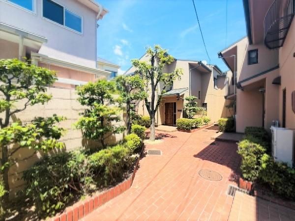 4LDK Terraced House for Sale in Higashinada, Kobe - Thumbnail 4