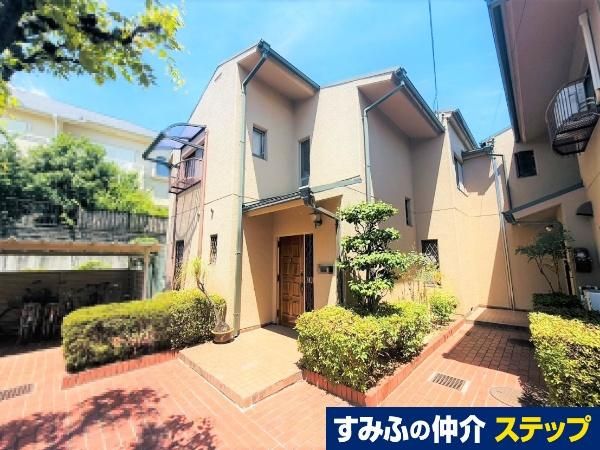 4LDK Terraced House for Sale in Higashinada, Kobe - Thumbnail 2