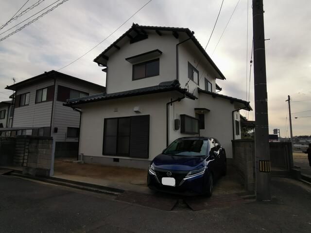 5DK House for Sale in Takamatsu, Kagawa with Parking - Thumbnail 2