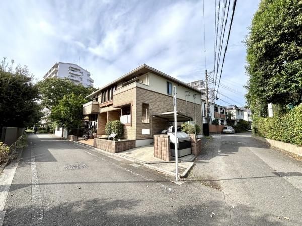 Rosé Blume Apartment for Sale in Musashino, Tokyo - Thumbnail 3