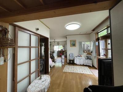 Property details: Property information for Oaza Nakafuji Kamigo/Hanno Station, Hanno City, Saitama Prefecture: Used detached house — Image 1, Hanno, Saitama