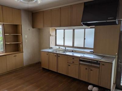 1933 Traditional 5DK House on 693sqm Land in Usuki, Oita — Image 22, Usuki, Oita