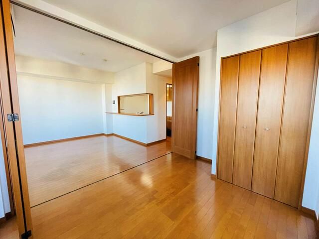 4LDK Apartment for Sale near Fussa Station, Tokyo - Thumbnail 4