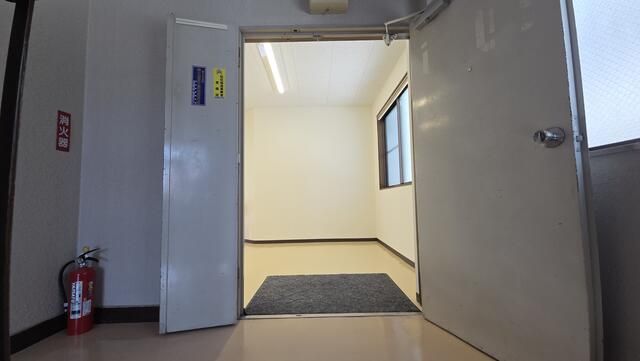 Office for Rent in Higashi-Omiya, Saitama – 105m² - Image 1