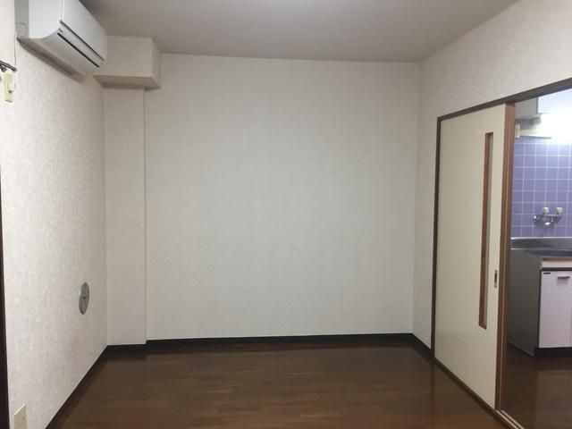 1K Apartment for Rent in Saitama City, 26.73m² - Thumbnail 3