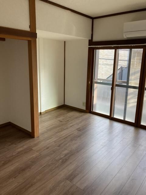 3DK Rental House in Nishi-Oi, Shinagawa, Tokyo - Thumbnail 4