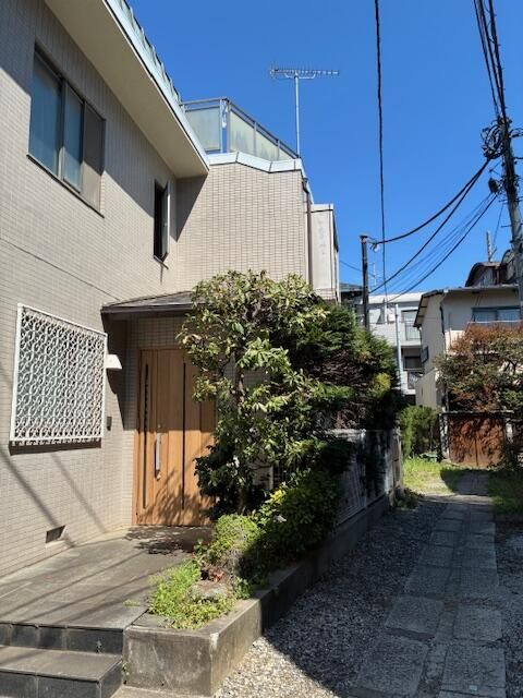 5LDK Used House in Daikyo-cho, Shinjuku-ku, Tokyo - 115.81 sqm - Thumbnail 2