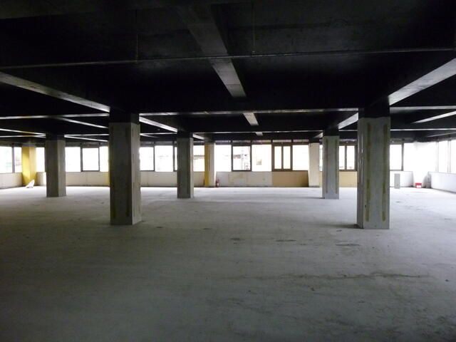 527 sqm Commercial Unit for Lease in Yokohama, Near Kami-Nagaya Station - Thumbnail 3