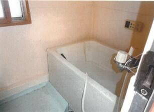 2DK Apartment for Rent in Kushiro, Hokkaido - 51.65 sqm - Thumbnail 3