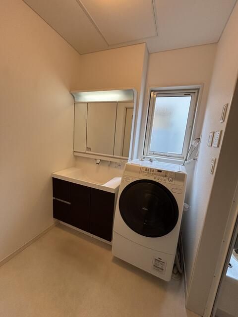 3LDK Detached House for Sale in Akita City, 96.26 sqm - Thumbnail 3