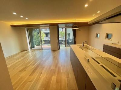 2017 Built 2LDK Detached House in Katano, Osaka | 175.32 sqm Land — Image 22, Katano, Osaka