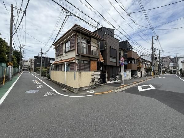 1978 Detached House for Sale in Ota Ward, Tokyo - Thumbnail 4