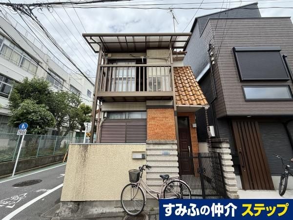 1978 Detached House for Sale in Ota Ward, Tokyo - Thumbnail 2